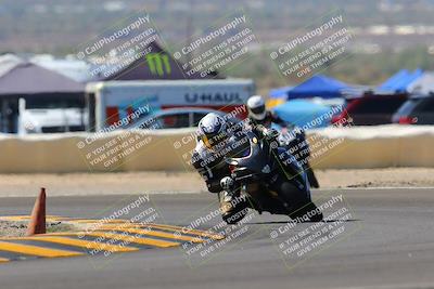 media/Oct-09-2022-SoCal Trackdays (Sun) [[95640aeeb6]]/Turn 2 (1110am)/